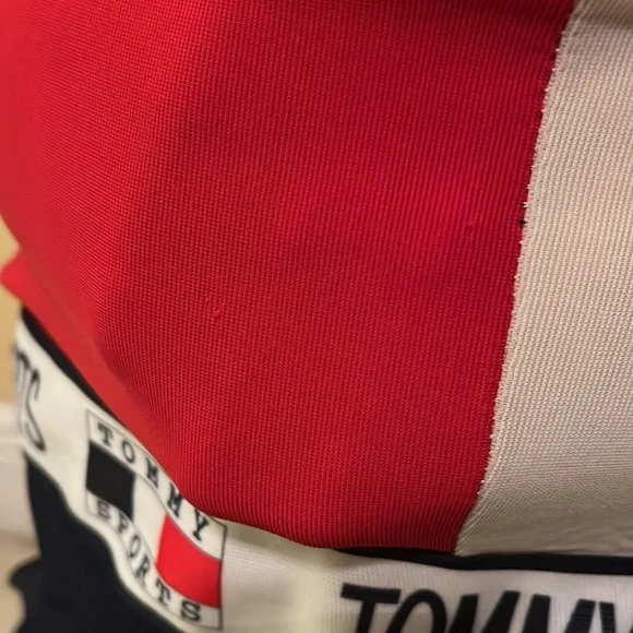 Tommy Hilfiger girl sports - Picture 3 of 4